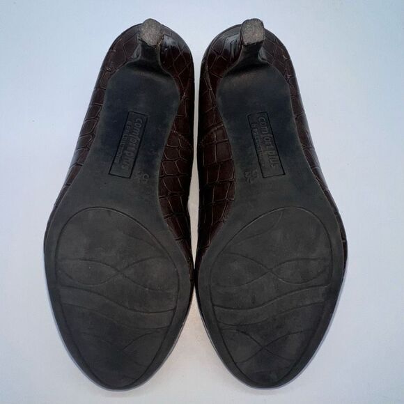 Comfort Plus Croco Embossed Pumps - Picture 6 of 11
